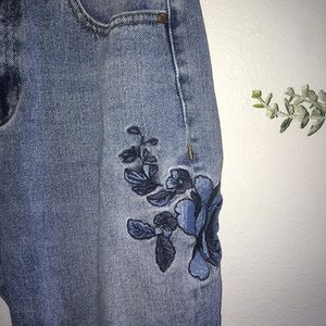 Pacsun floral print mom jeans